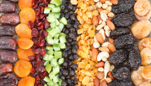 Dried fruits and nut